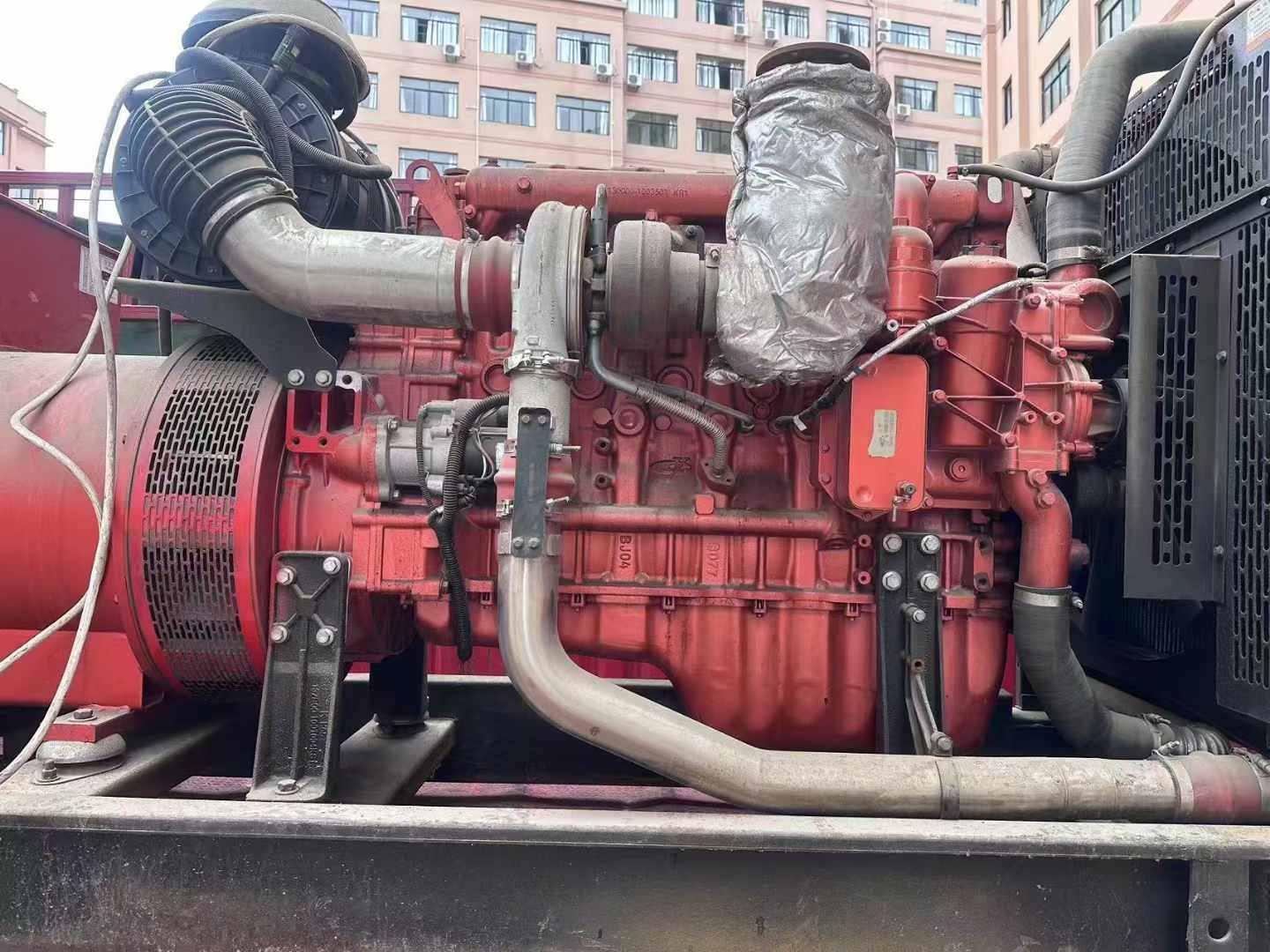 兰山如何选择适合 600kW 柴油发电机组的过载保护器？