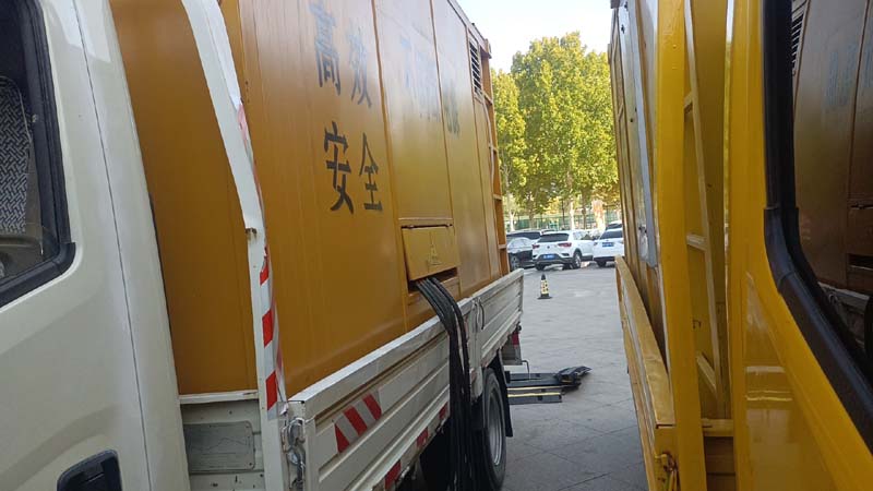兰山如何判断柴油发电机组和UPS电源的切换时间是否符合要求？